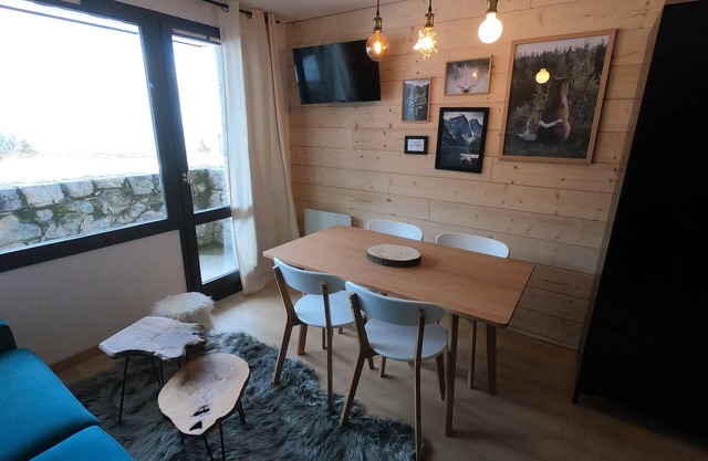 APARTMENT 4/6 people AT THE FOOT OF THE SLOPES