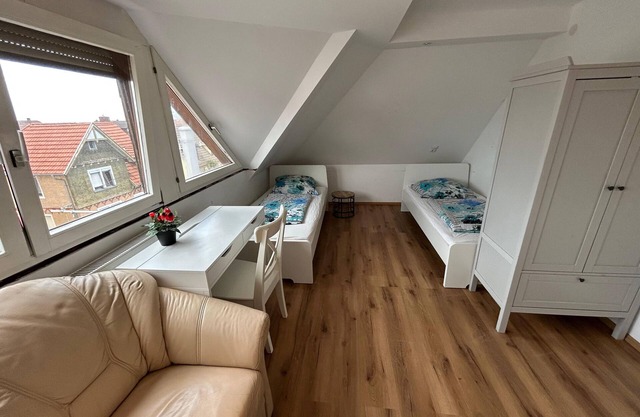 Apartment '4' with Balcony and Wi-Fi