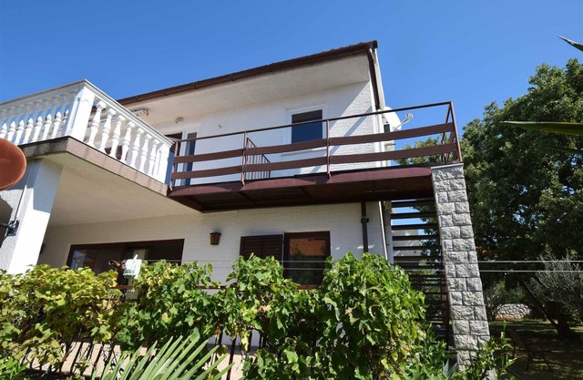 Apartment Adriana 2 for 3 people