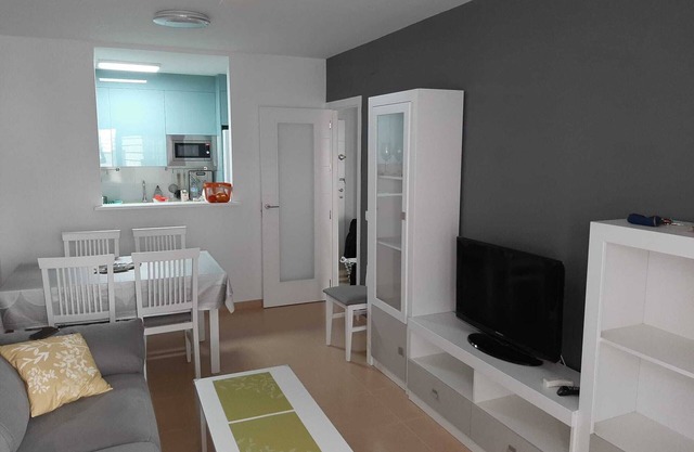 Apartment 'Alegria' near the Beach with Shared Pool