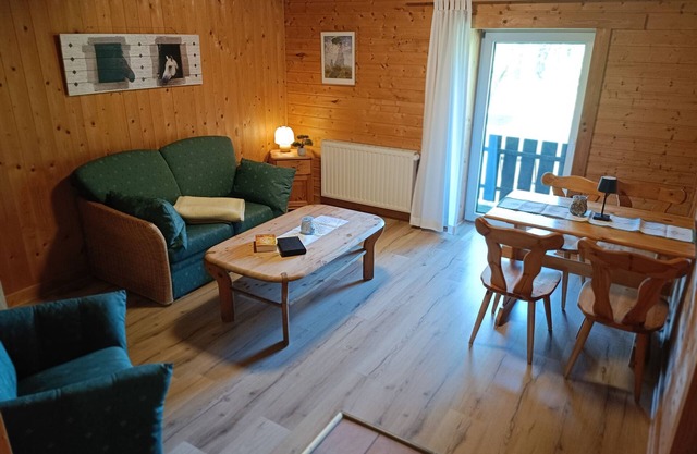 Apartment 'Alter Ponystall' with Shared Terrace, Shared Garden and Wi-Fi