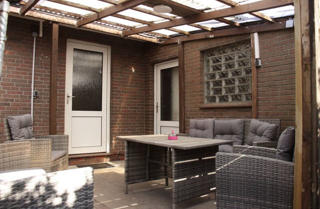 Apartment 'Am Alpakahof' with Private Terrace, Private Garden and Wi-Fi