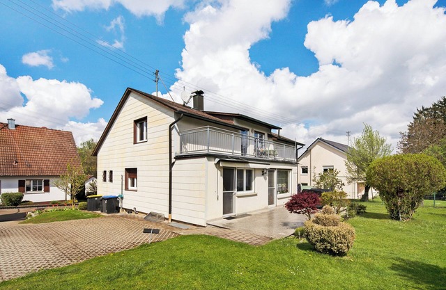 Apartment 'Am Schlehbach' with Private Garden, Balcony and Wi-Fi