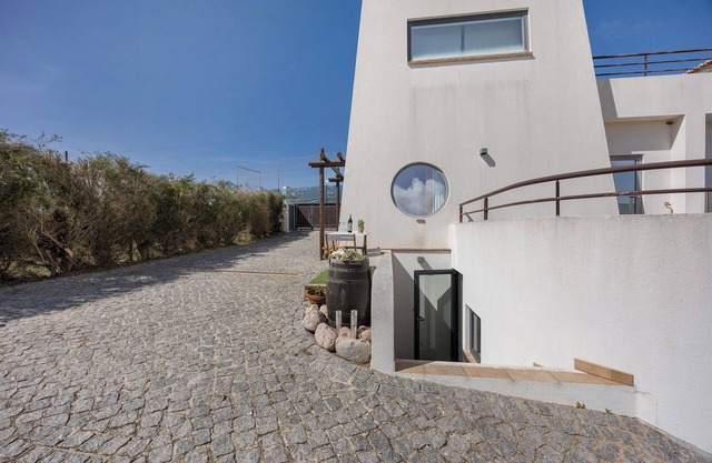 Apartment 'Amado' with Mountain View, Private Garden and Wi-Fi