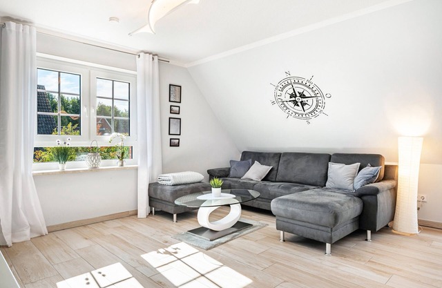 Apartment 'Ankerplatz' with Balcony and Wi-Fi