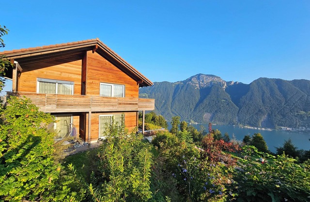 Apartment Arnika – stunning lake & mountain view, extraordinary