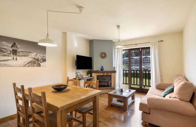 Apartment at the Foot of the Slopes in La Molina