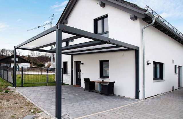 Apartment 'Auf Dem Land' with Private Terrace and Wi-Fi