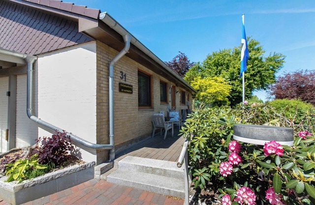 Apartment 'Auszeit' with Shared Terrace, Private Garden and Wi-Fi