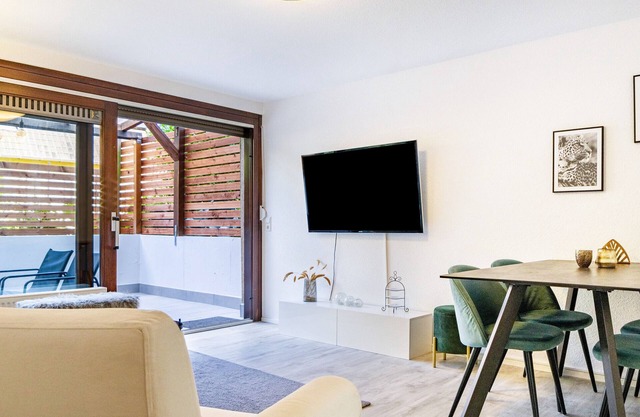 Apartment 'Becks Schöne Ferienwohnung' with Private Terrace, Private Garden and Wi-Fi