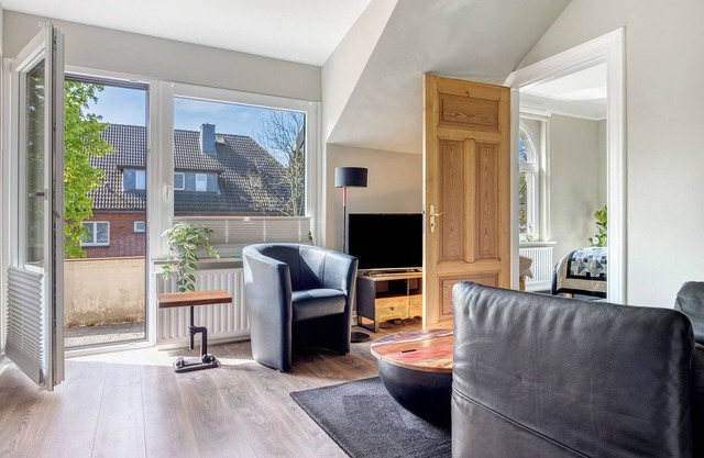 Apartment 'bei der alten Keksfabrik' with Balcony and Wi-Fi