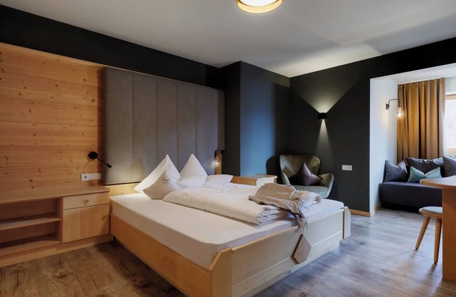 Apartment 'Bergfreund' with Mountain View, Shared Terrace and Wi-Fi