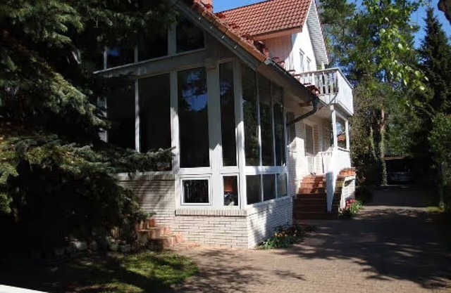 Apartment 'Berlin-Natur' with Private Terrace and Private Garden