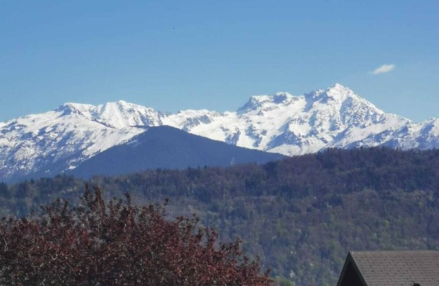 APARTMENT BETWEEN SKY AND MOUNTAINS