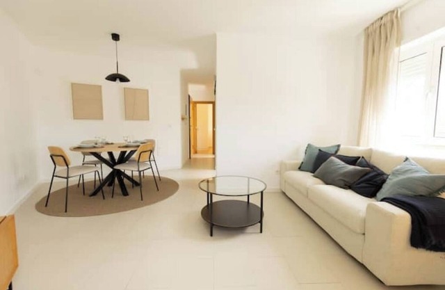 Apartment BV.01 - Modern and Comfortable T1 in Amadora, on Lisbon's doorstep!