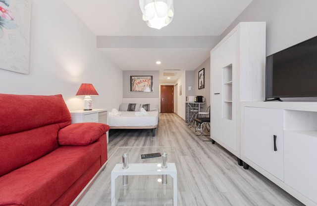 Apartment 'Calm' with Wi-Fi and Air Conditioning