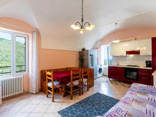 Apartment Casa Gian by Interhome