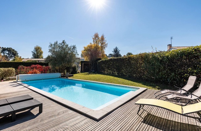 Apartment 'Côté Jardin Parc Saint Martin' with Shared Garden and Wi-Fi