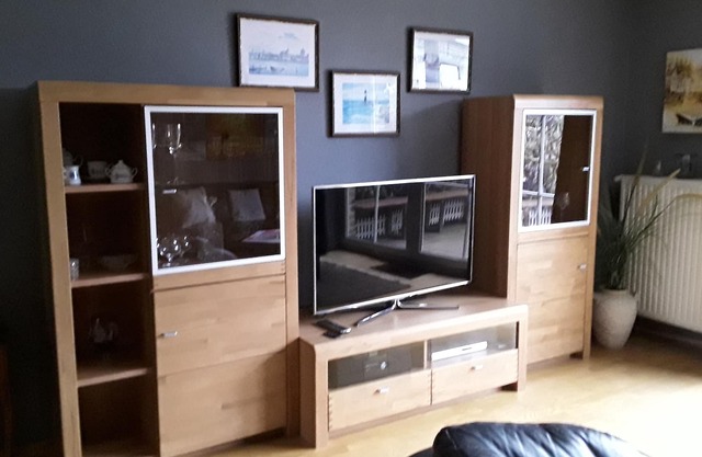 Apartment with high-quality furnishing on two levels close to the beach