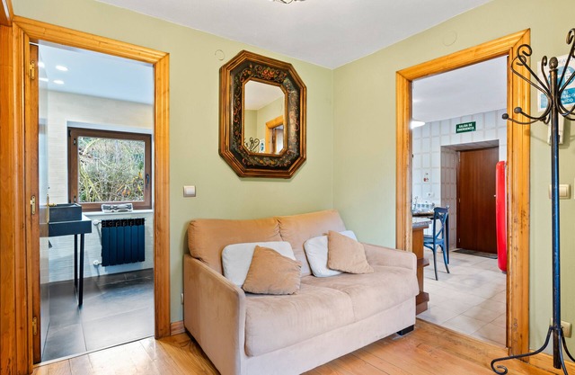 Apartment 'El Bosque' with Mountain Views