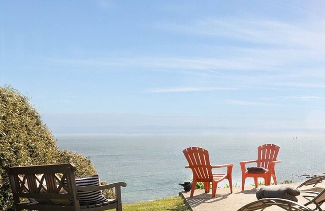 Apartment, exceptional sea view.