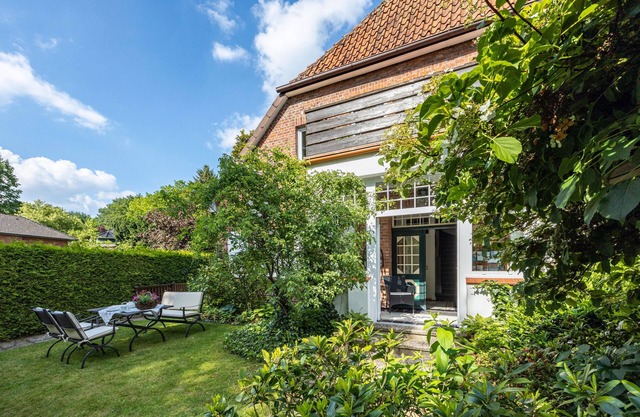 Apartment 'Ferienwohnung Abendsonne' with Shared Garden, Balcony and Wi-Fi