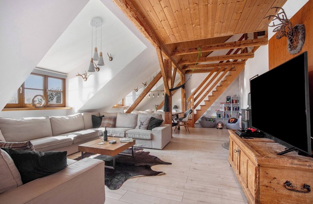 Apartment 'Ferienwohnung Böllenburg' with Mountain View, Shared Pool and Wi-Fi