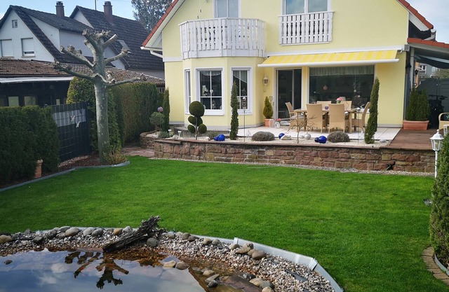 Apartment 'Ferienwohnung Vogelnest' with Balcony and Wi-Fi