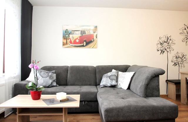Apartment 'Ferienwohnung Hengemes, 45qm' with Shared Terrace and Wi-Fi