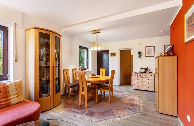 Apartment 'Ferienwohnung Am Mozarthügel' with Wi-Fi