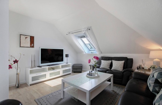 Apartment 'Ferienwohnung Marita Carstensen' with Shared Terrace, Shared Garden and Wi-Fi