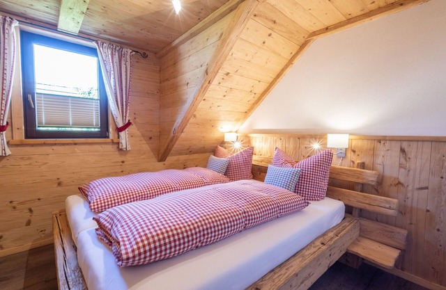 Apartment 'Fewo Rotwand' with Shared Terrace, Shared Garden and Wi-Fi