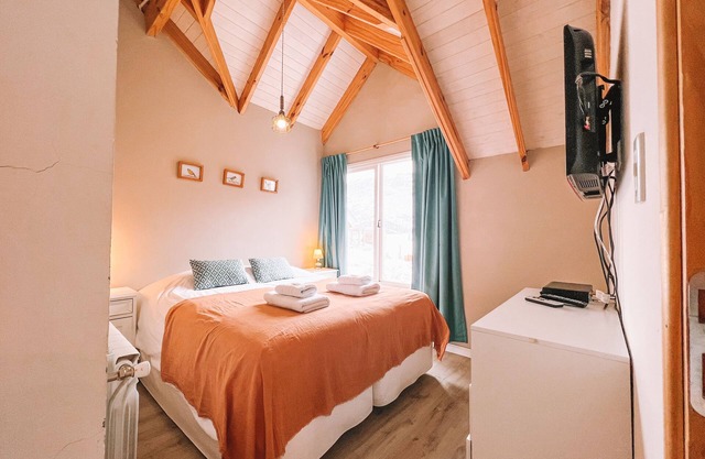 Apartment for 2 people, modern, very bright, on the upper floor