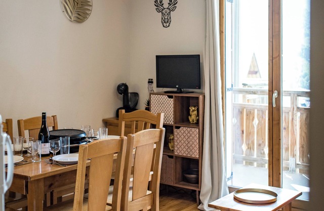 Apartment for 4 to 6 people in Albiez