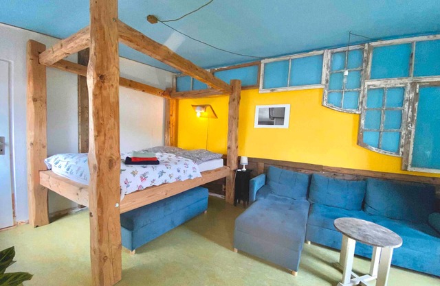 Apartment 'Fuchsbau in der KTV' with Wi-Fi