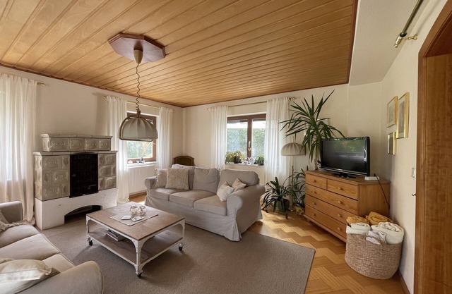 Apartment 'Gemütliche Wohnung Nähe Klagenfurt' with Private Terrace, Private Garden and Wi-Fi