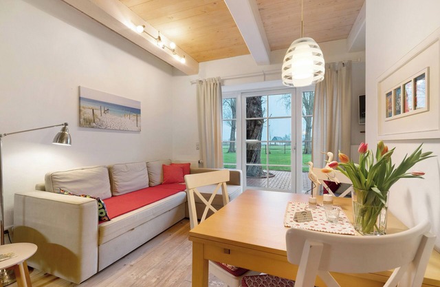 Apartment 'Haus Mühlenhof 1' with Private Terrace, Shared Garden and Wi-Fi