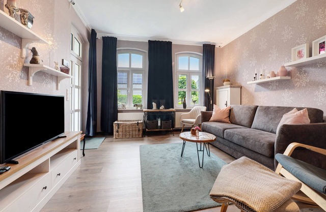 Apartment 'Ida' with Private Terrace, Shared Garden and Wi-Fi