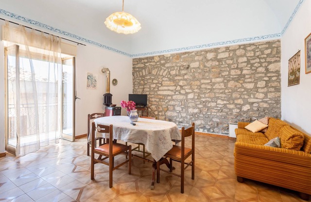 Apartment 'Il Baglio Antico' with Mountain View, Terrace & Wi-Fi