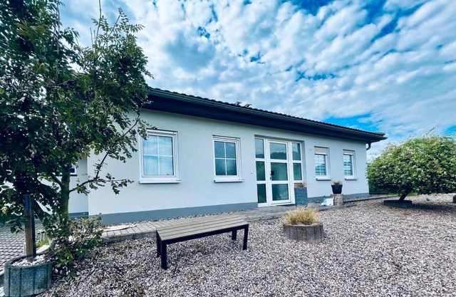 Apartment 'Im Thüringer Wald' with Mountain View, Private Terrace and Wi-Fi