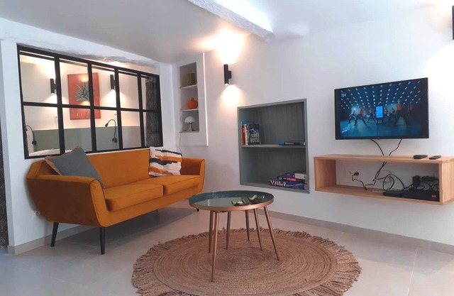 Apartment in 1 of the most beautiful villages of Provence