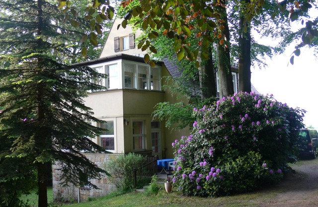 Apartment in a quiet forest edge with wide view