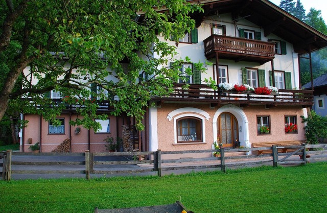 Apartment in a quiet but very central location, pets, 5min. swimming pool