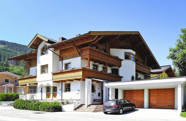 Apartment in Filzmoos near Ski Amadé