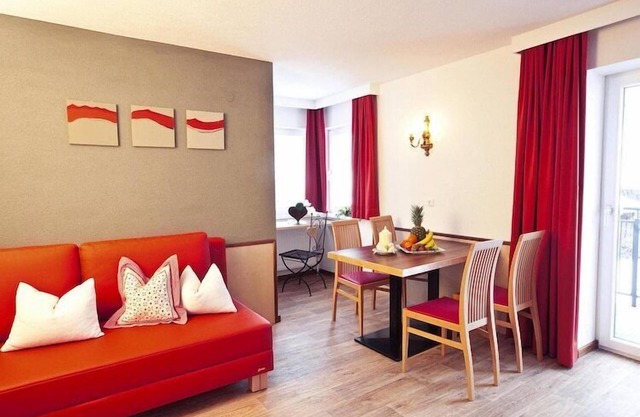 Apartment in Ischgl overlooking the mountains