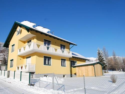 Apartment in Katschberg near Ski Slopes