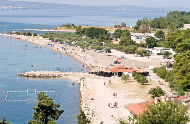 Apartment in Omiš with Seaview, Balcony, Air condition, WIFI (161-3)