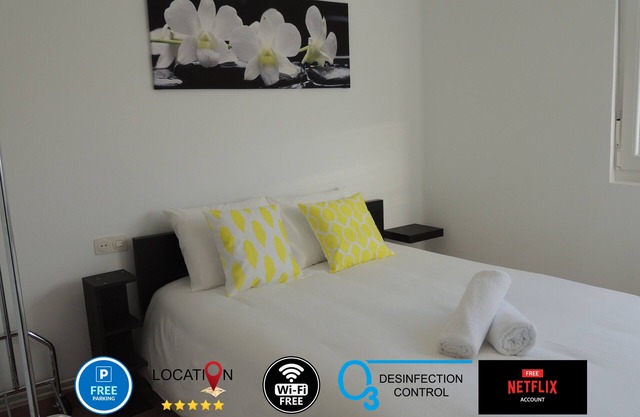 APARTMENT IN OVIEDO WITH FREE PARKING, WIFI AND NETFLIX BY DELABRA APARTMENTS.