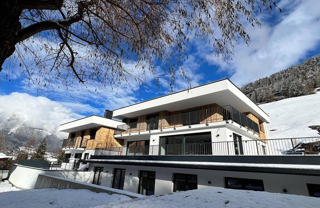 Apartment in Sölden near Ski Lifts