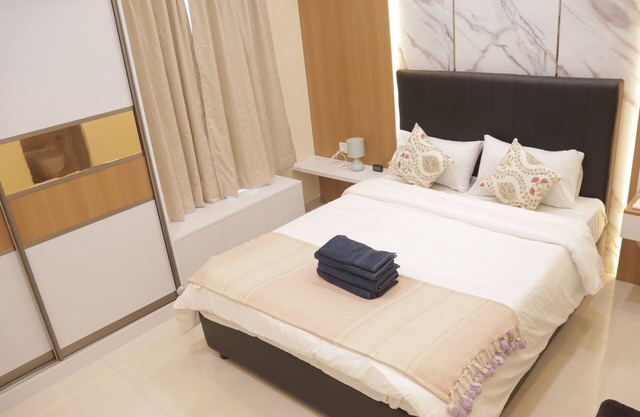 Apartment in T Nagar 5 Min Walk to Shopping Paradise Perfect for Familiesn